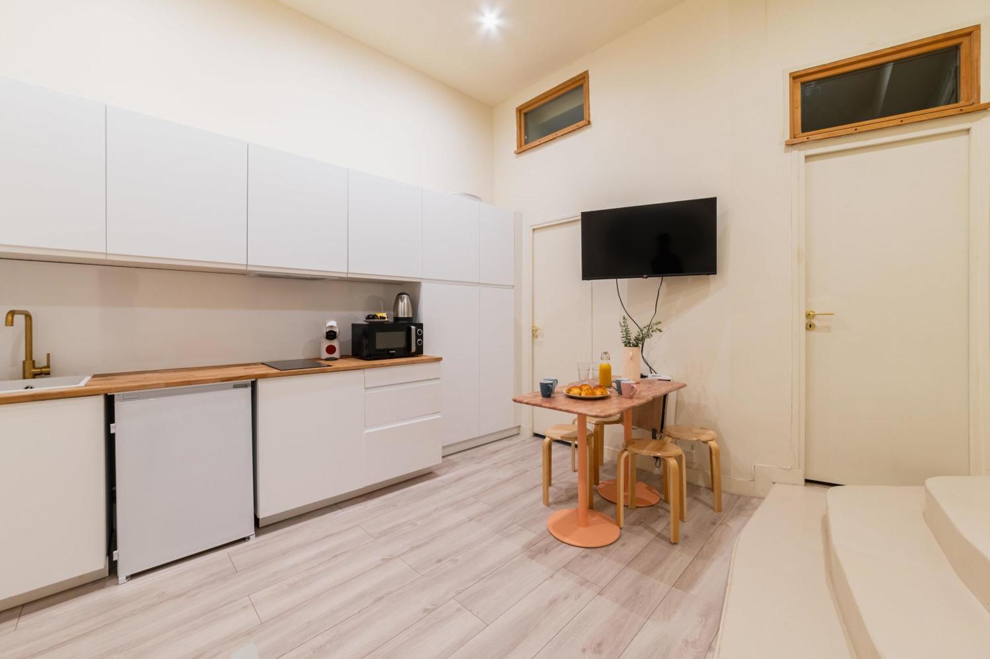 Charmant Appartement Moderne Haut Marais - 4P - Flat-Guest Paris Exterior foto