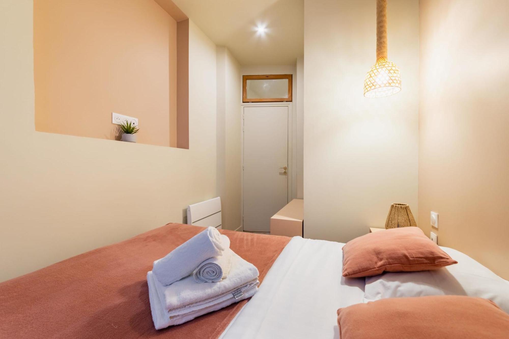 Charmant Appartement Moderne Haut Marais - 4P - Flat-Guest Paris Exterior foto