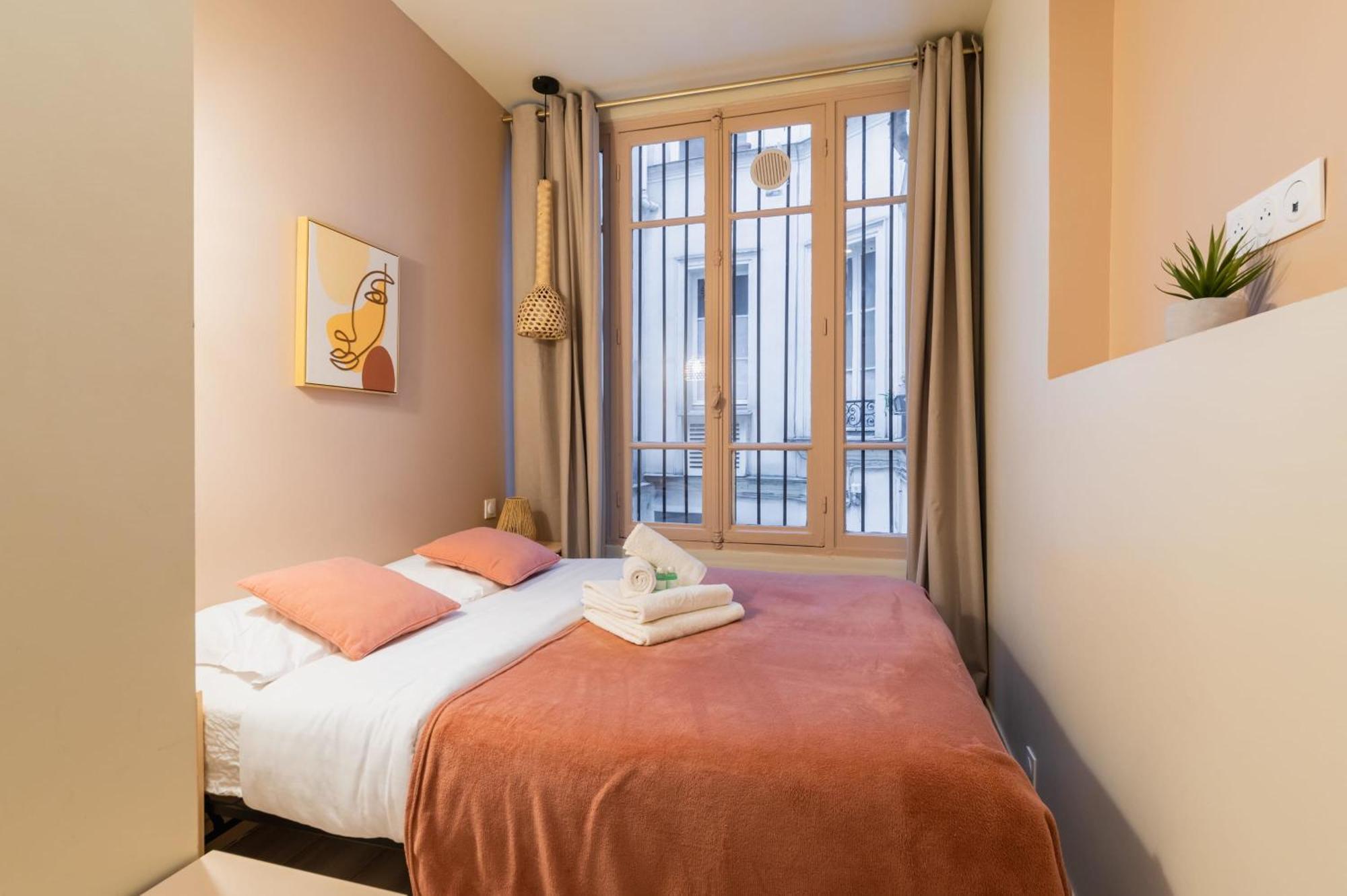 Charmant Appartement Moderne Haut Marais - 4P - Flat-Guest Paris Exterior foto